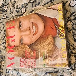 Vintage Vogue Magazine September 1976